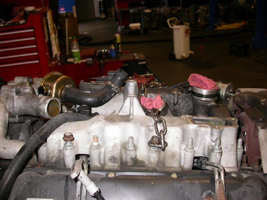236_GM_Hummer_engine_removed_chainsling_side