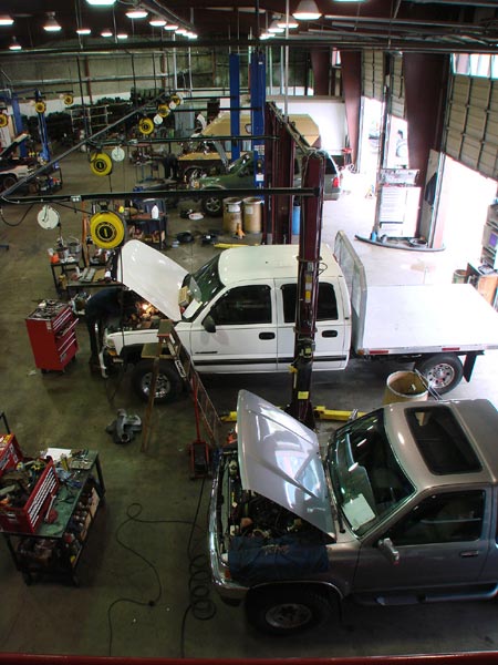 305_large_surrey_car_truck_engine_repair_shop