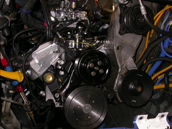8_GM_Crate_engine_van_installation8