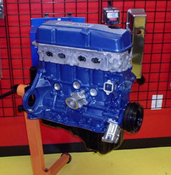 13_Nissan_Ka24_engine