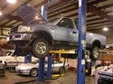 2_Ford_pickup_truck_engine_installation