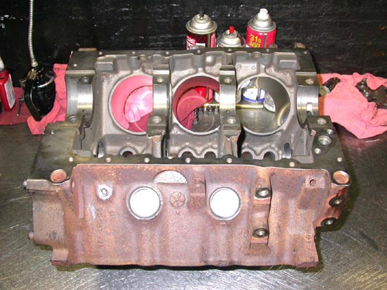 108_V6_remanufactured_engine_bare_block