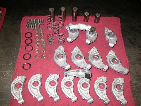 24_new_rocker_arms_valvetrain_hemi_engine