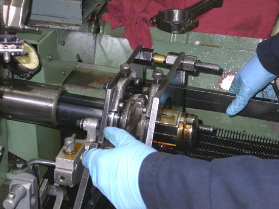 94_precision_machining_at_Canada_Engines